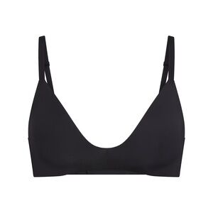 NWT SKIMS BLACK WIRELESS FORM T-SHIRT DEMI BRA | ONYX - ONYX / 36 / D